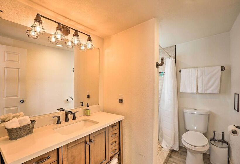 Wildmanor Ranch Near Red Rocks W/ Hot Tub!