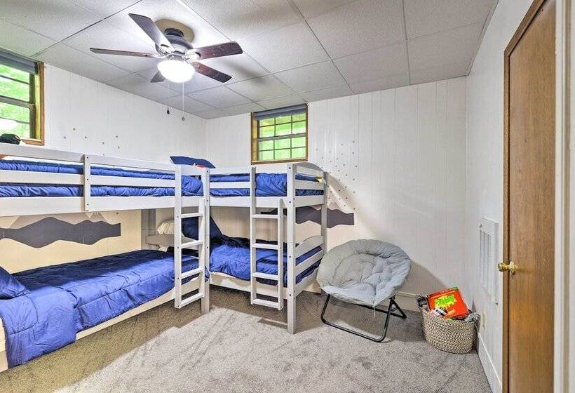 4 Season Family Retreat ~ 2 Mi To Ski Resort!