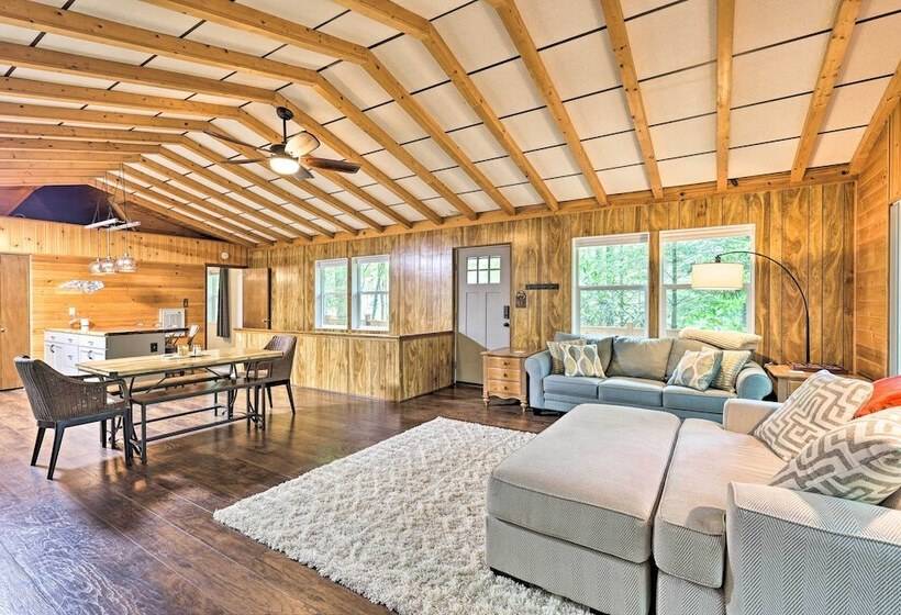 4 Season Family Retreat ~ 2 Mi To Ski Resort!