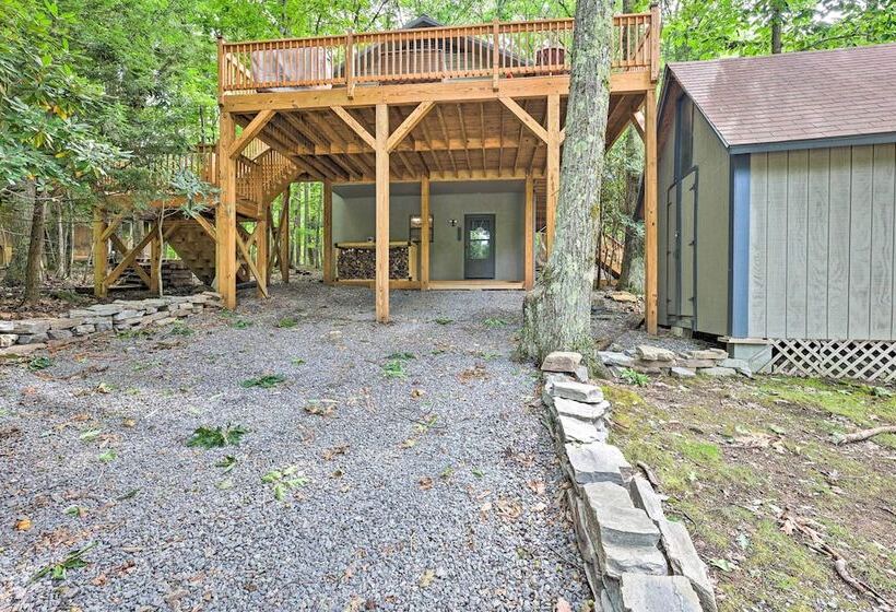 4 Season Family Retreat ~ 2 Mi To Ski Resort!