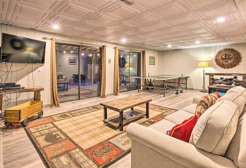 Black Mountain Saddle Lodge 17 Mi To Asheville