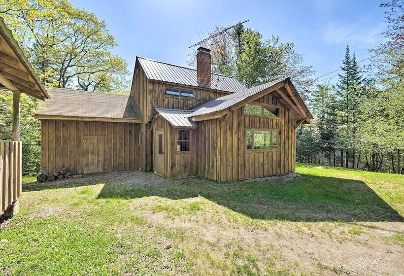 Boothbay Harbor Cabin W/spacious Deck & Yard!