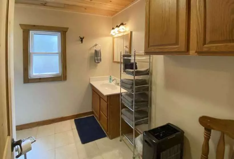 Burns Lake Cabin W/ Dock, Fire Pit, Rowboat & More