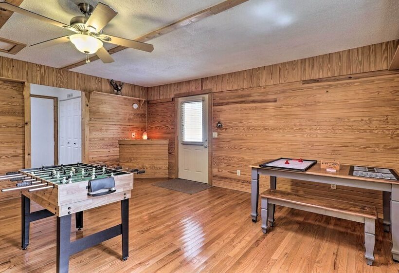 Charming Mills River Home W/ Porch & Yard!