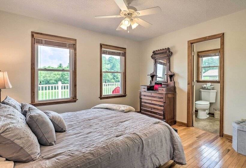 Charming Mills River Home W/ Porch & Yard!