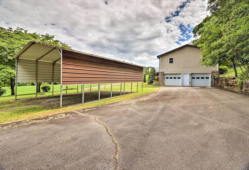 Charming Mills River Home W/ Porch & Yard!