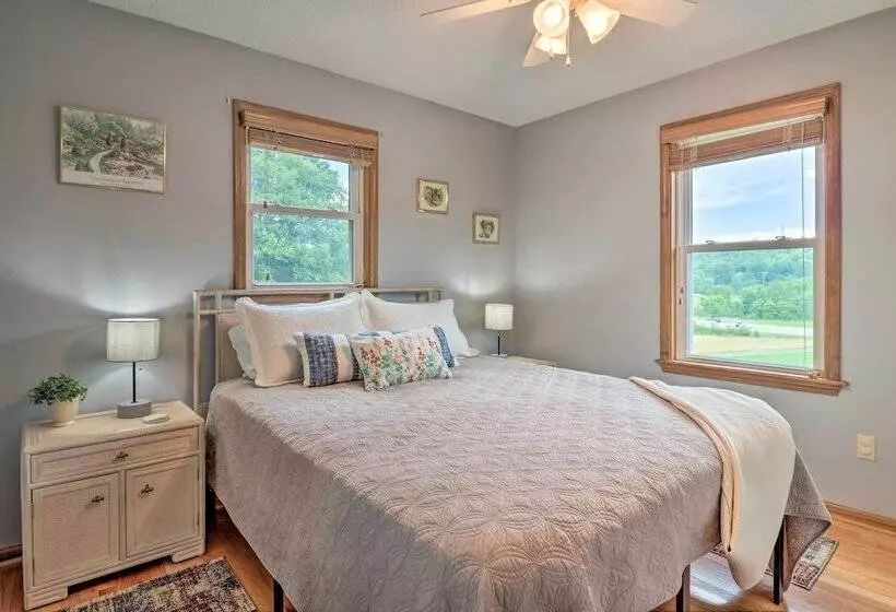 Charming Mills River Home W/ Porch & Yard!