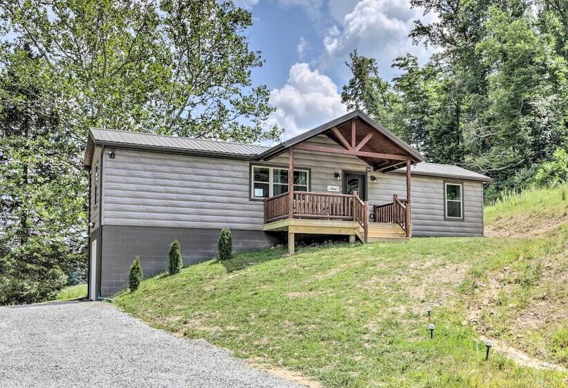 Clover Cabin W/ Hot Tub+deck In Hocking Hills!
