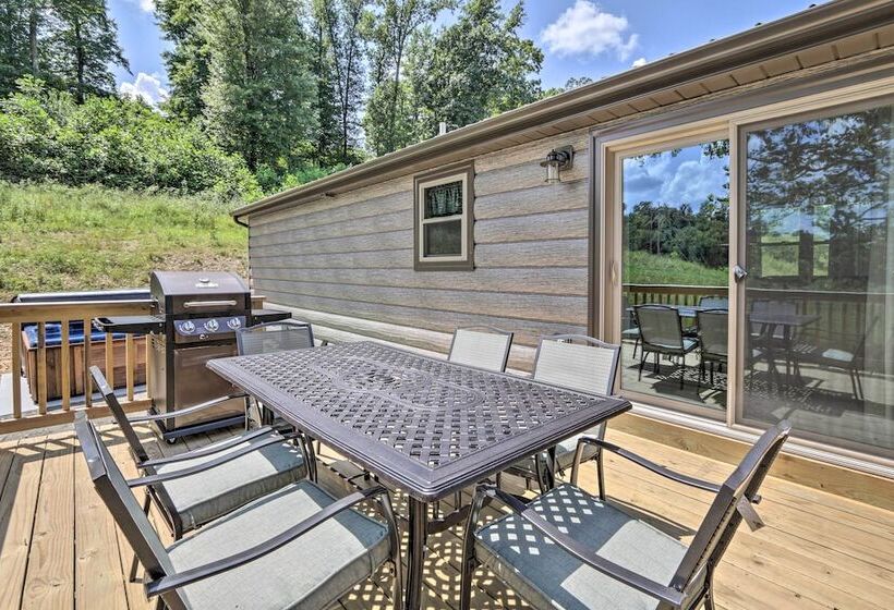 Clover Cabin W/ Hot Tub+deck In Hocking Hills!
