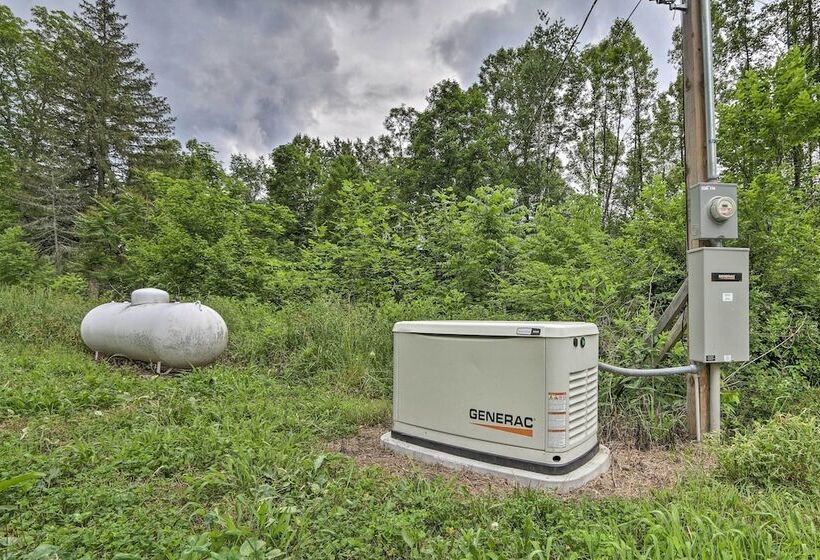 Clover Cabin W/ Hot Tub+deck In Hocking Hills!