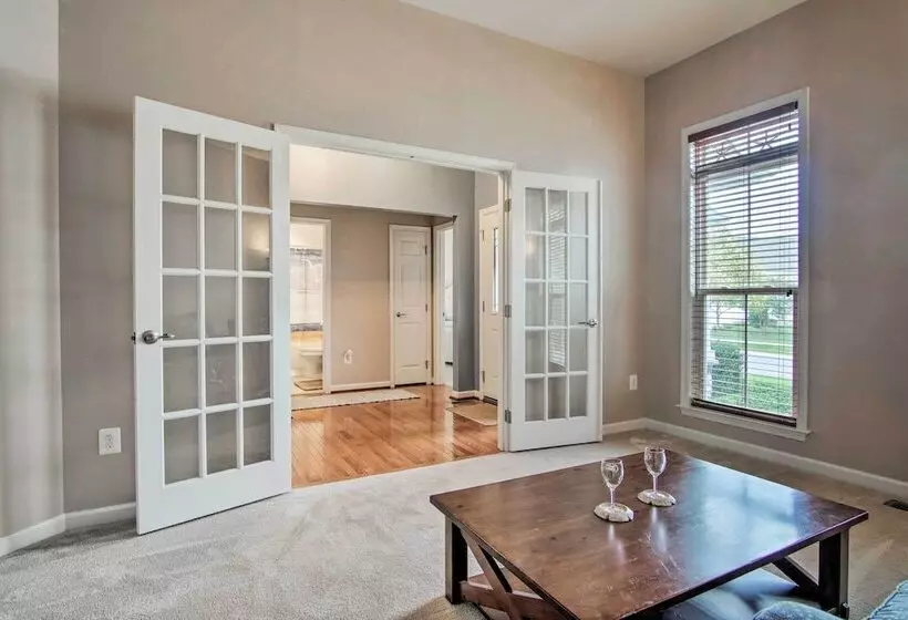 Great For Groups: Bayside Resort Home Near Fenwick