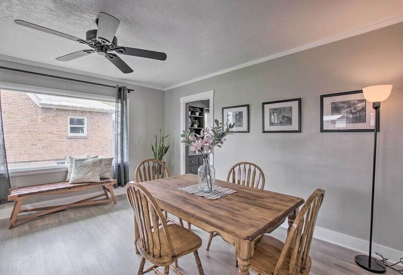 Convenient Preston Retreat W/ Private Yard!