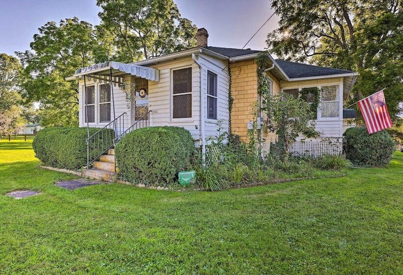 Family Friendly Marlinton Home: Walk Downtown!