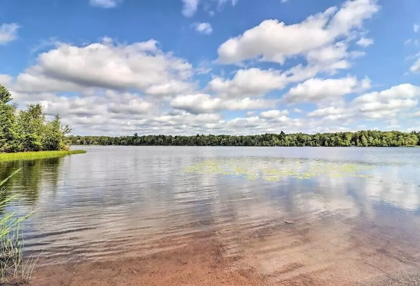 Pocono Summit Getaway W/ Game Room: Walk To Lake!