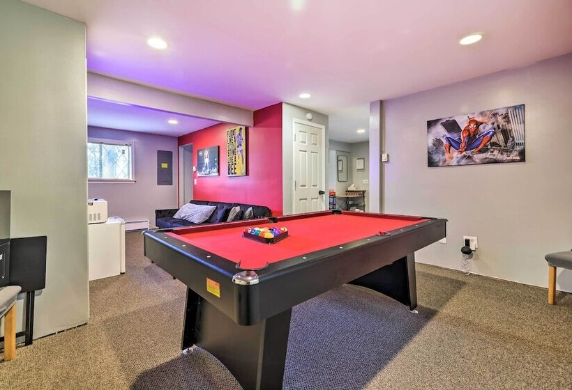 Pocono Summit Getaway W/ Game Room: Walk To Lake!