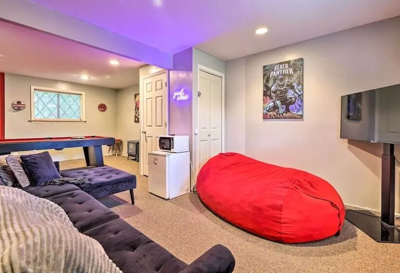 Pocono Summit Getaway W/ Game Room: Walk To Lake!