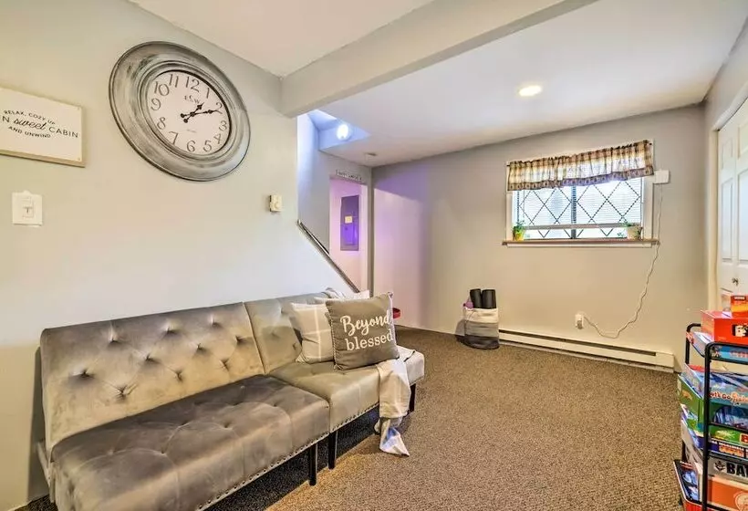 Pocono Summit Getaway W/ Game Room: Walk To Lake!