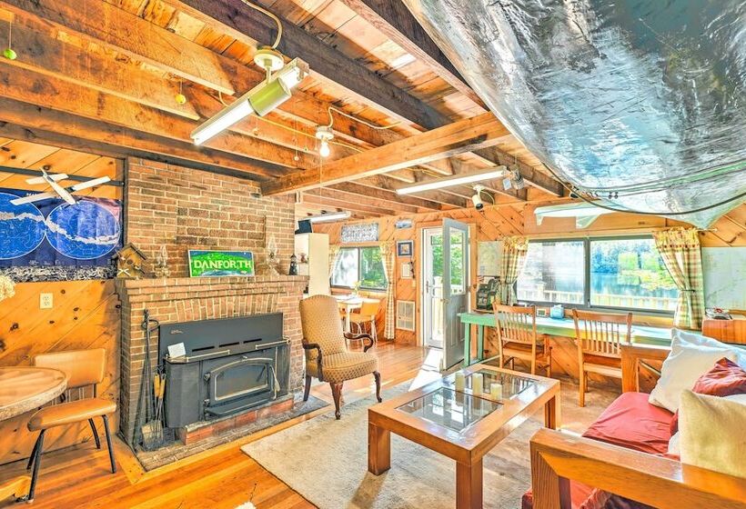 Dreamy Bucksport Hideaway On Freshwater Pond!