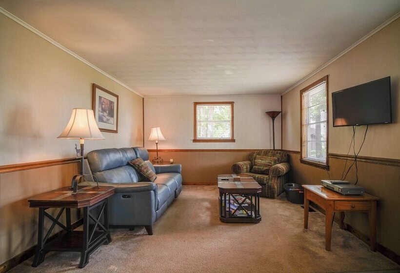 Lakefront Cabin In Dandridge W/ Fire Pit & Grill!