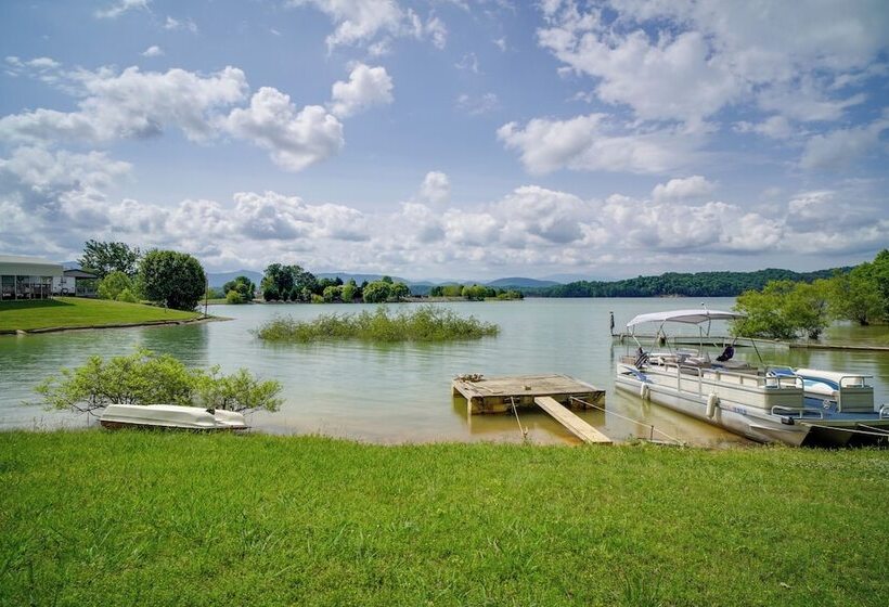 Lakefront Cabin In Dandridge W/ Fire Pit & Grill!