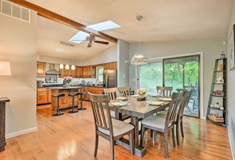 Family Friendly Brookville Home W/ Hot Tub!