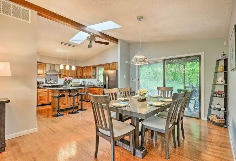 Family Friendly Brookville Home W/ Hot Tub!