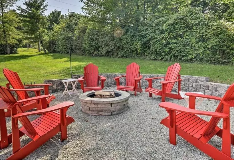 Family Friendly Brookville Home W/ Hot Tub!