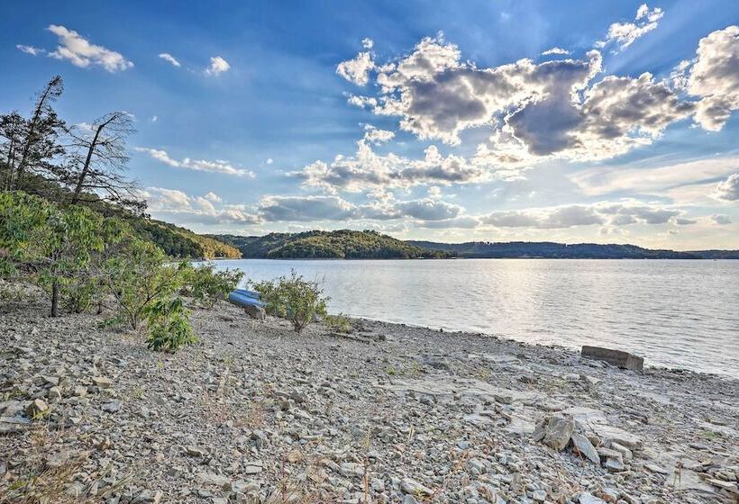 Foxtail Cabin Retreat: Steps To Beaver Lake!