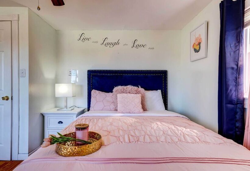 4 Mi To Gouldsboro State Park: Poconos Getaway