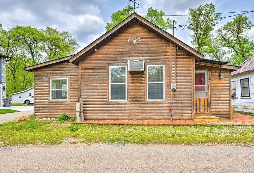 Historic Cabin Retreat: Steps To Okoboji Lake