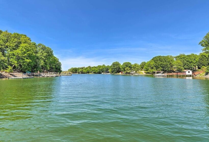 Lake Norman Retreat W/ Dock ~ 1 Mi To Marina!