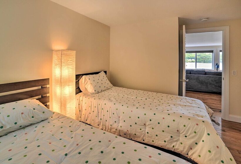 Lakefront Alton Bay Retreat W/ Dock Near Beaches!