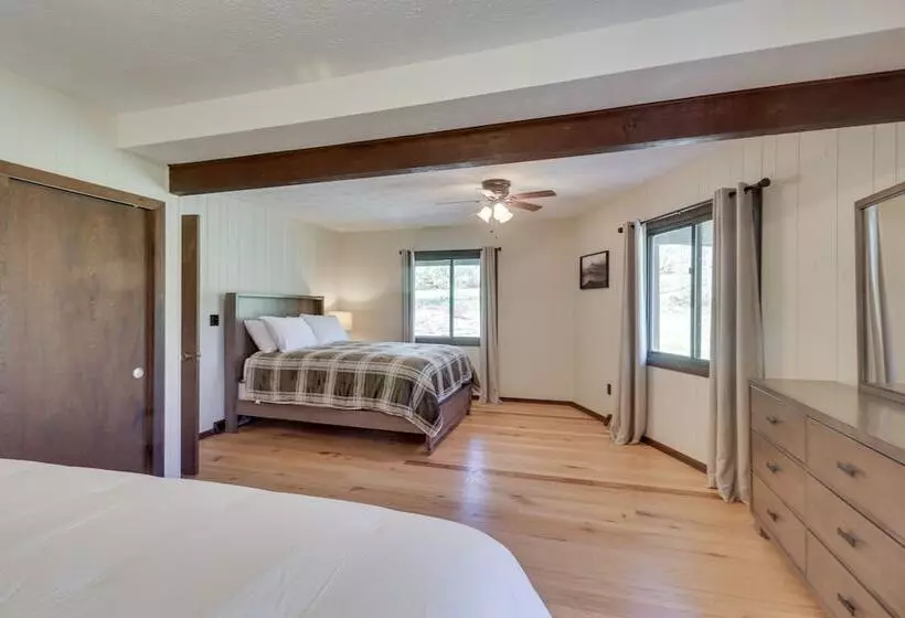 Mcgaheysville Vacation Rental: Yard & Fire Pit!