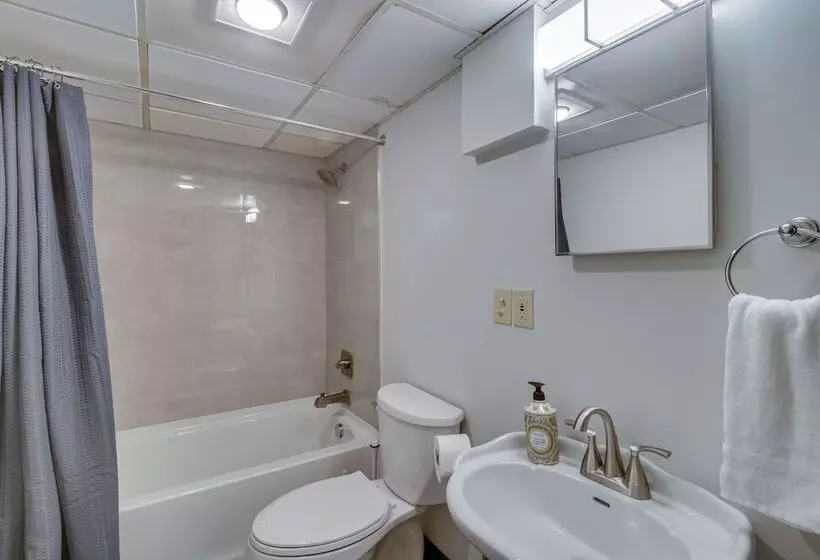 Mcgaheysville Vacation Rental: Yard & Fire Pit!