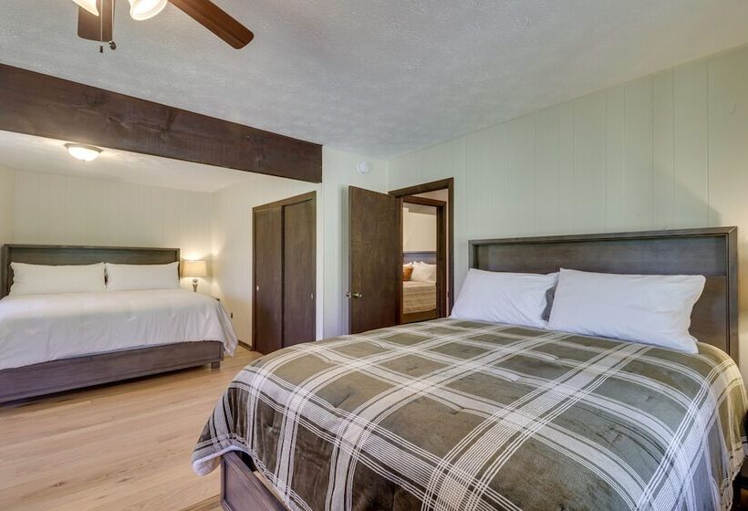 Mcgaheysville Vacation Rental: Yard & Fire Pit!