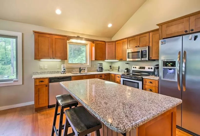 Mountain View Boone Home Close To Blue Ridge Pkwy!