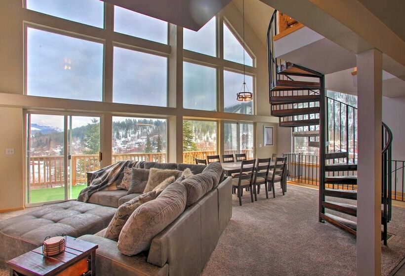 Mountain View Home: Perfect For Big Families!