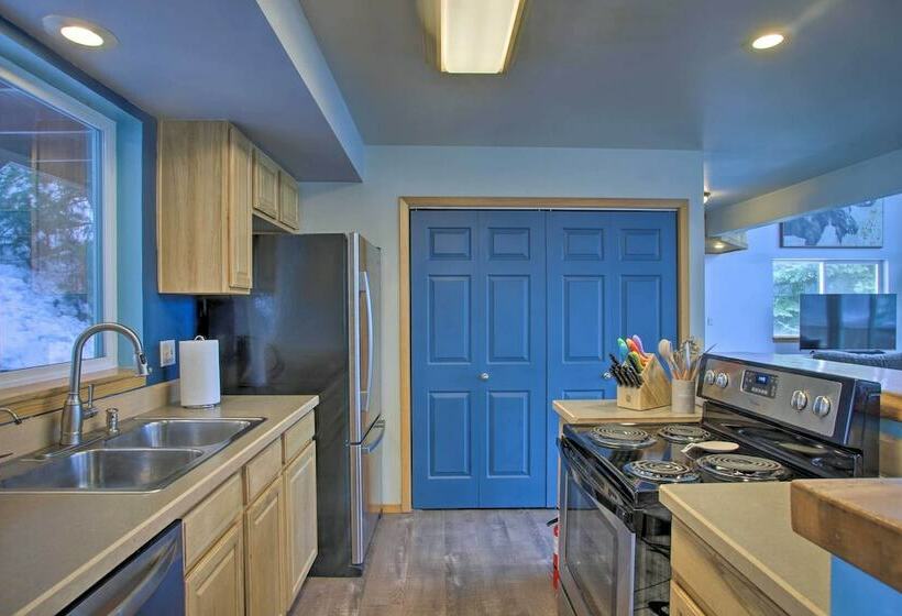 Mountain View Home: Perfect For Big Families!