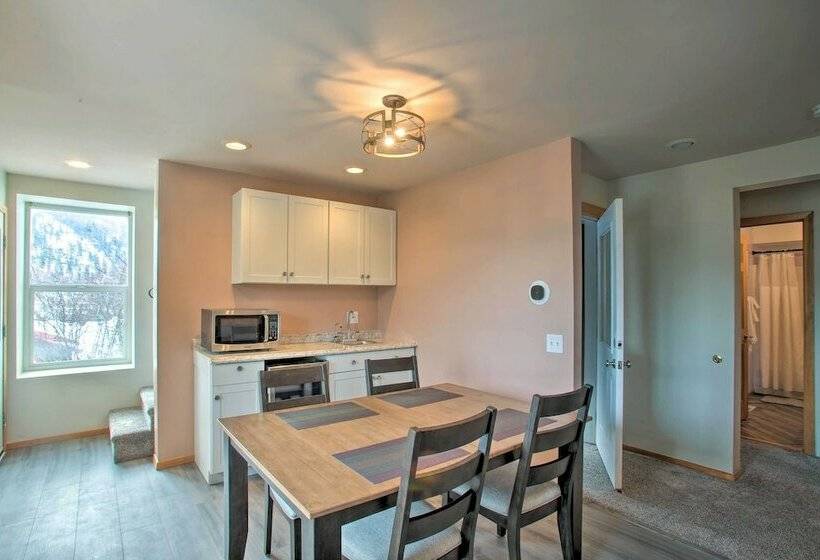 Mountain View Home: Perfect For Big Families!