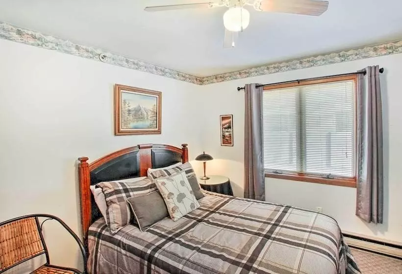 Neenah Home W/ Deck: Near Lake Winnebago