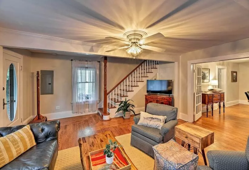 New Bern Home W/yard, Grill+walkable Location