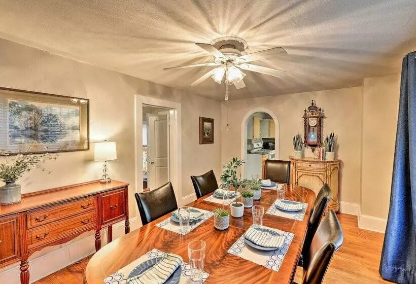 New Bern Home W/yard, Grill+walkable Location