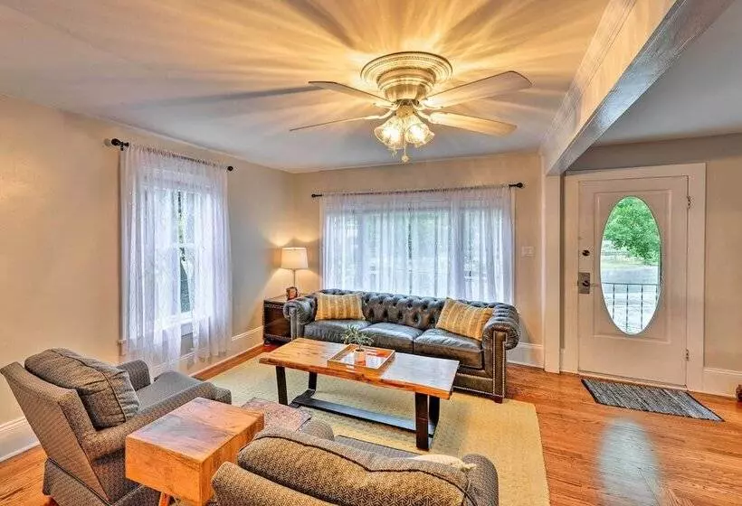 New Bern Home W/yard, Grill+walkable Location