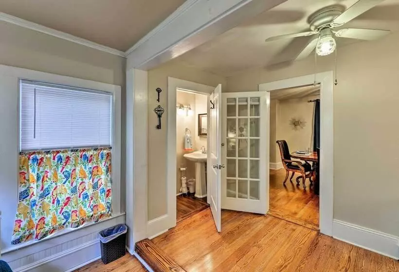 New Bern Home W/yard, Grill+walkable Location