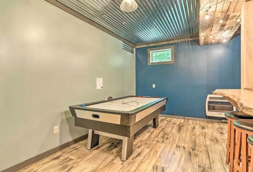Palmerton Cabin W/game Room ~5 Mi To Blue Mtn