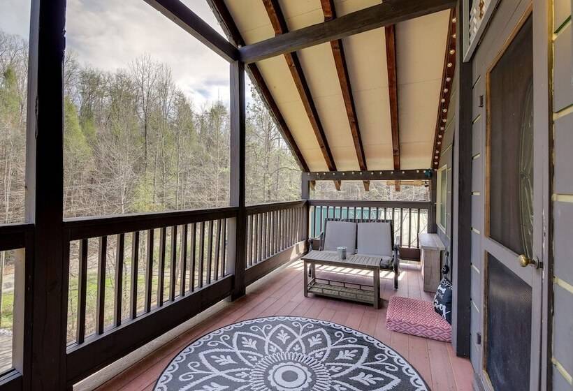Pet Friendly Gatlinburg Cabin W/ Game Room!