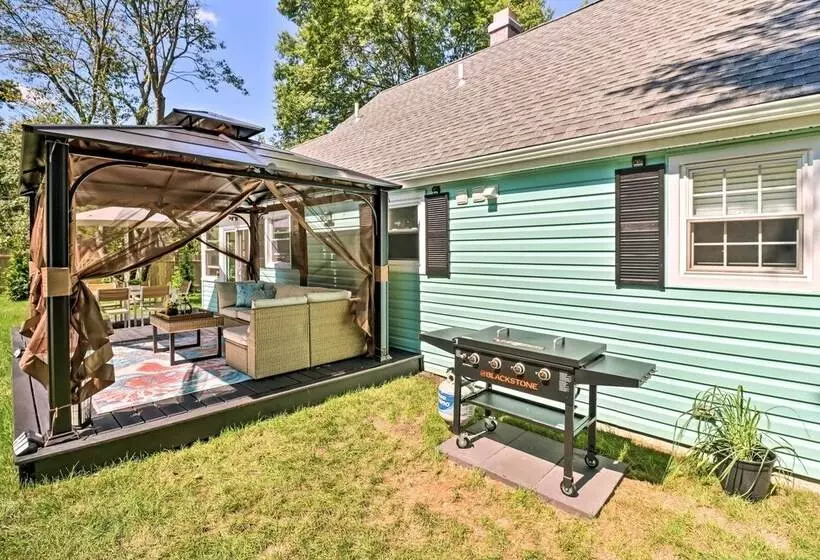 Game Room, Community Beach: Pocono Home!