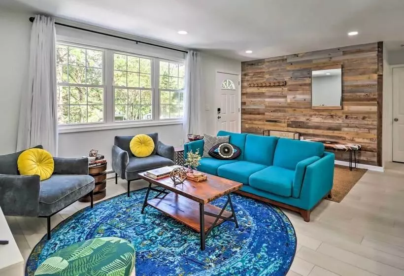 Game Room, Community Beach: Pocono Home!