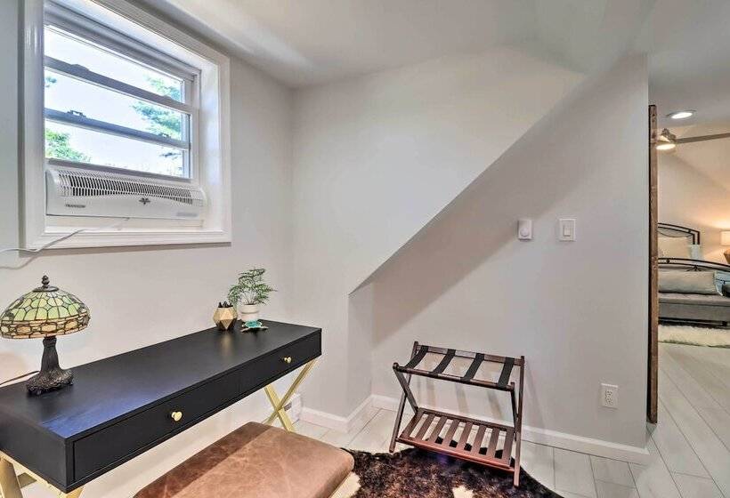 Game Room, Community Beach: Pocono Home!