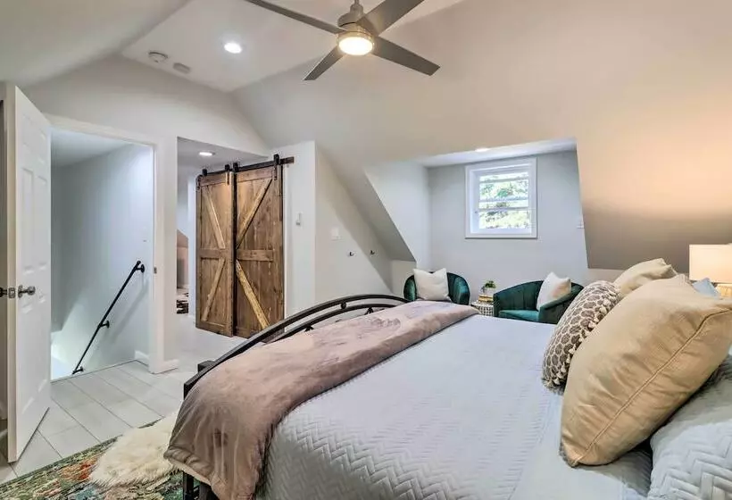 Game Room, Community Beach: Pocono Home!